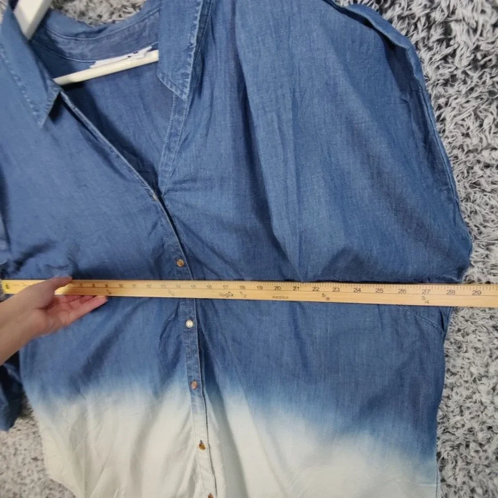 Susan Graver Lyocell Ombre Chambray Button Down Shirt Blouse Top Blue Womens 3X‎ - Picture 3 of 8